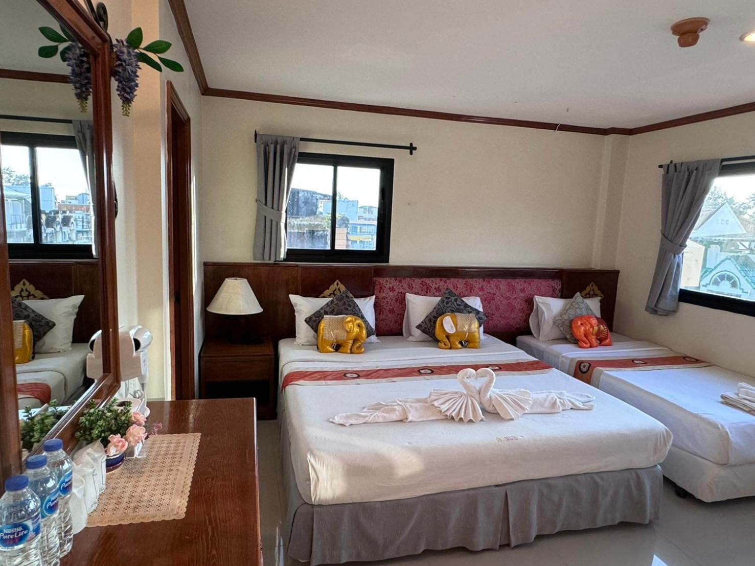 Your Place Inn Karon Екстериор снимка