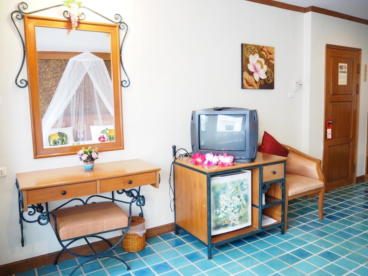 Your Place Inn Karon Екстериор снимка
