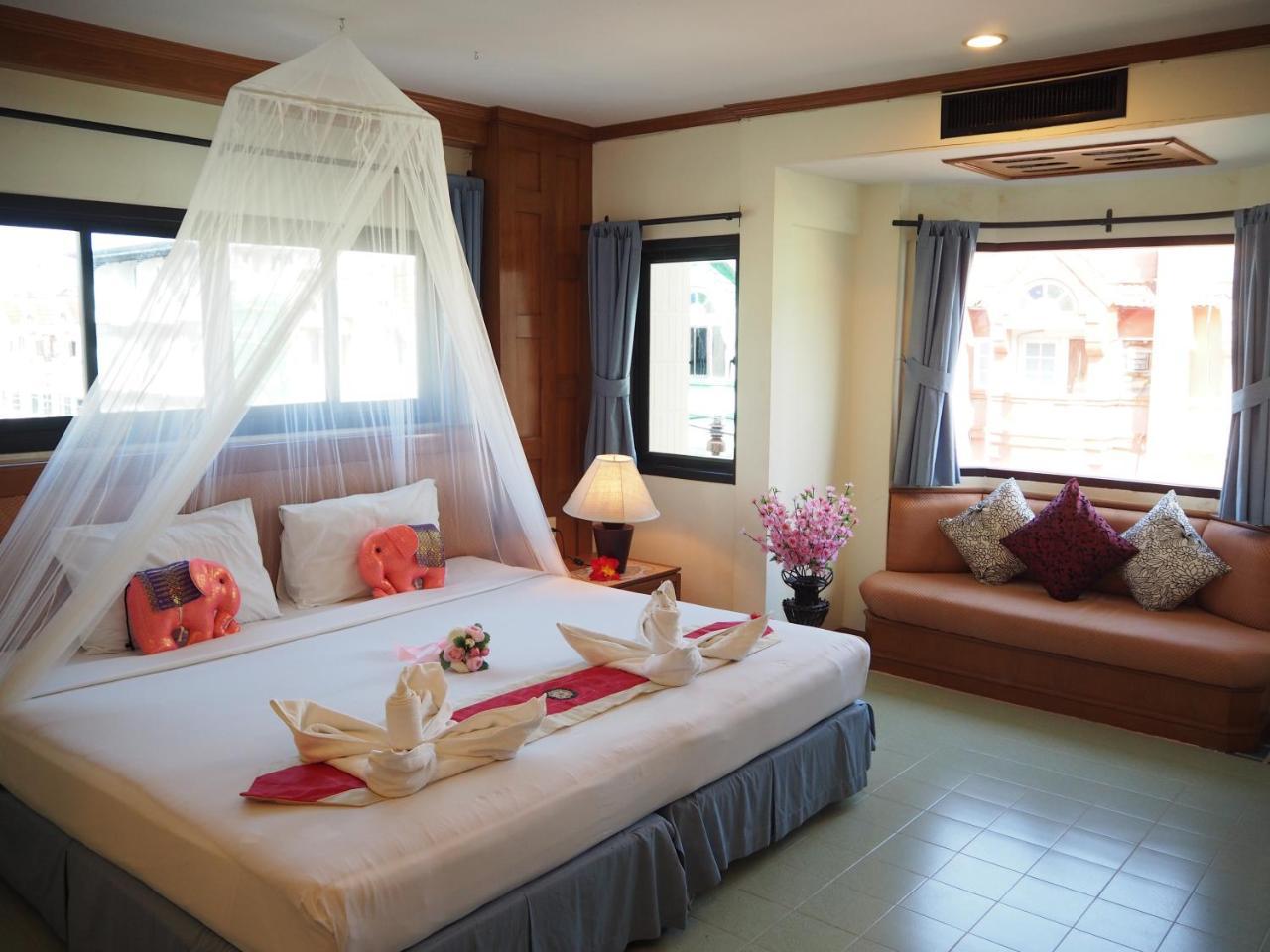 Your Place Inn Karon Екстериор снимка