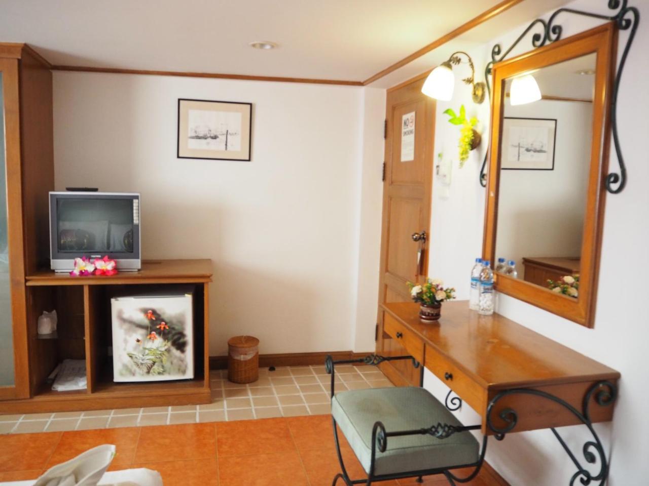 Your Place Inn Karon Екстериор снимка